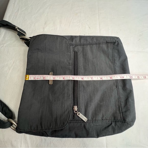 Baggallini gray town crossbody bag purse - Picture 6 of 6